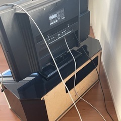 テレビ台とテレビセットの画像