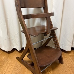 yamatoya大和屋すくすくチェアスリムプラスガード付きの画像