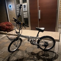 折りたたみ自転車の画像