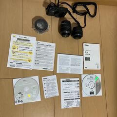 【美品・SDカード付】Nikon 1 J2 ダブルズームキット（ブラック）の画像