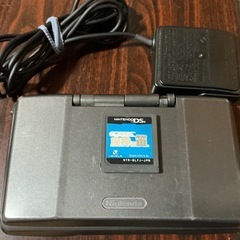 Nintendo DS 充電器とソフト付きの画像