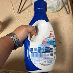 (受け渡し者決定済み！)洗濯洗剤アリエール本体譲ります！の画像