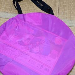 ポップアップテントの画像