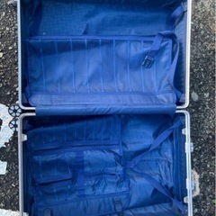 キャリーケースの画像