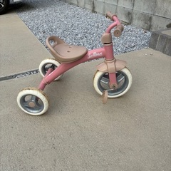三輪車の画像