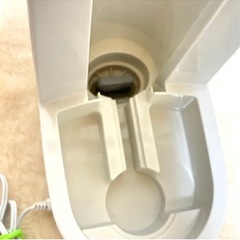 アイリスオーヤマ 加熱式加湿器 ホワイト KSHM-260RA-Wの画像