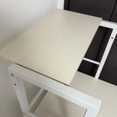 ニトリ　システムデスク、モニター台の画像