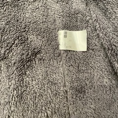 UNIQLO  アウター　　Lサイズの画像