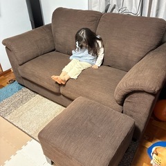 IKEA ソファ　3人掛け　オットマンの画像
