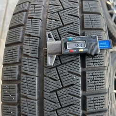 225/65R17 ピレリ アイスアシンメトリコ プラス 2021年製 4本 アルミホイール付 RAV4 CX-5 ハリアー エクストレイル等の画像