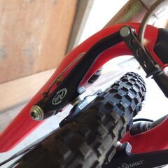 クロスバイク FELT QX70 赤 520mm 3×8変速の画像