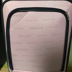 新品未使用 キャリーケースの画像