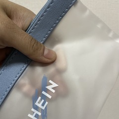 無料でどうぞ！SHEINのクリアポーチです☺️の画像