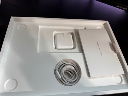 Apple M2 MacBook Air本体