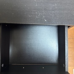 引き出し　収納　ナイトテーブルの画像