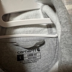 正規品carharttパーカーL sizeの画像