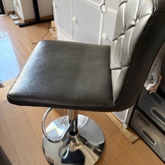椅子売ります！1000円の画像