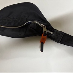 DIESEL ブラック ナイロンボディバック ウェストポーチの画像