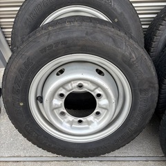 トラック　スタッドレス　　　6本の画像