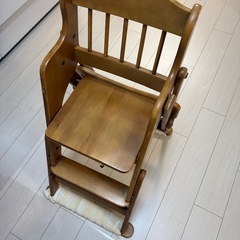 ベビーチェアの画像