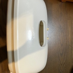 コンビ　ハイローチェア ロアンジュ　オートスウィング　メロディ付き　 電源コード付属 RU-650の画像