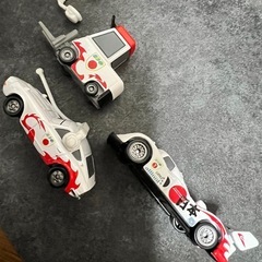 希少　カーズトミカ　シュウトドロキチームジャパンの画像