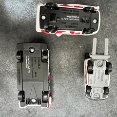 希少　カーズトミカ　シュウトドロキチームジャパンの画像