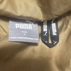 PUMAダウンジャケットXLサイズの画像