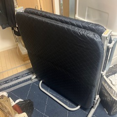折りたたみベッド(シングル)の画像
