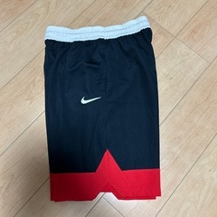 NIKE バスケ　ショーツ
の画像