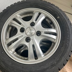 ダンロップ スタッドレス　155/65R13 73q　　　の画像