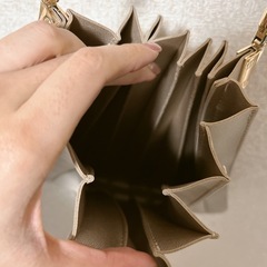 アコーディオンショルダーバッグの画像