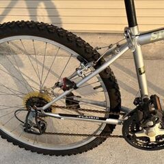 18段変速ギア　大人用自転車　ロードバイク　26インチ　引き取り：田川郡香春町の画像