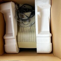 昔のPCモニター2点の画像