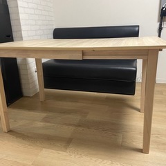 伸縮式ダイニングテーブルの画像