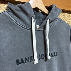 BANKS  JOURNAL   グレー パーカー　Lさいずサイズ　の画像