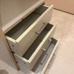 カラーボックス、白、引き出しありの画像