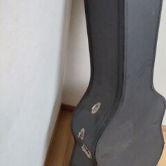 フォークギター、音叉、一部壊れてるケース等々一式の画像