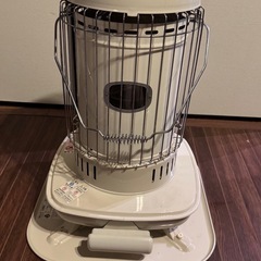 灯油ストーブの画像