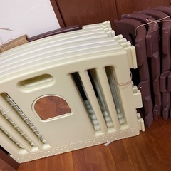 ベビーサークルの画像