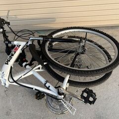 26インチ折りたたみ自転車 18段変速 　白色　田川郡香春町の画像