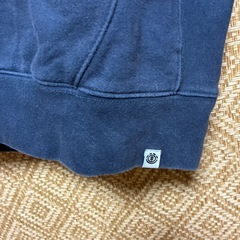element   ネイビー パーカー　Lさサイズ　の画像