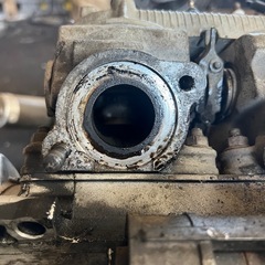 R1Z 1XGエンジンの画像