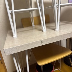 テーブルセットの画像