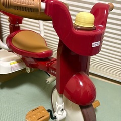 iimo   イーモ　
三輪車の画像