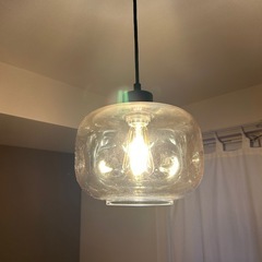 モダン　ペンダントライト　照明　　の画像