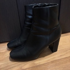【売約済み】ショートブーツ　Mサイズの画像