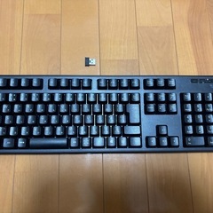 ELECOM キーボード　TK-FDM106TBK の画像