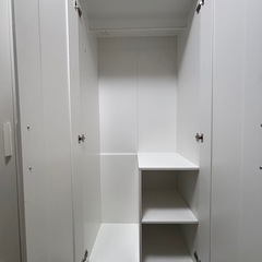 IKEA       ワードローブ　　　ブリムネス扉2枚　　2セットの画像