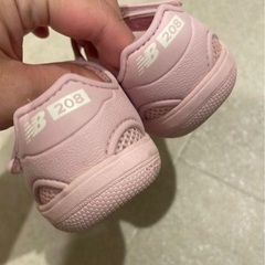 水陸用⭐︎New Balance ピンク ベビー・キッズシューズ13.5cmの画像